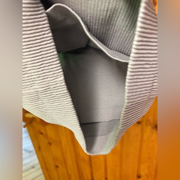 NWOT. Aerie’s Summer Sport Tank - Picture 3 of 4